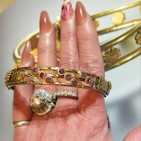 VTG Etruscan Revival Ruby Pink Rhinestone Bangle Bracelet - Picture 5 of 8